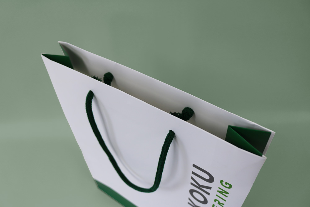 コート紙+マットPP加工 オフセット印刷4色フルカラーの別注紙袋の入れ口画像