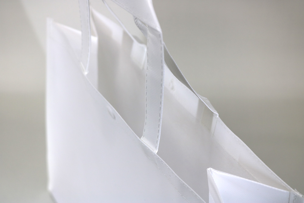 PP不織布75ｇ/㎡ 表面マットPP貼りのシルク印刷片面１色のセミオーダー不織布バッグの入れ口画像
