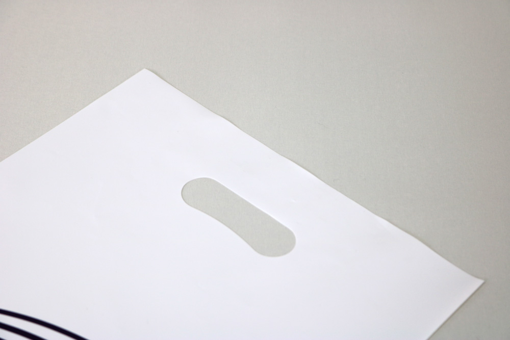 LIMEXのシルク印刷片面１色の小判穴抜きポリ袋の入れ口画像
