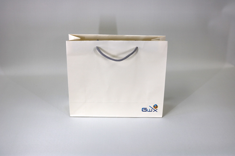 kome-kami､簡単カラープリント４色(CMYK)のセミオーダー紙袋の正面画像