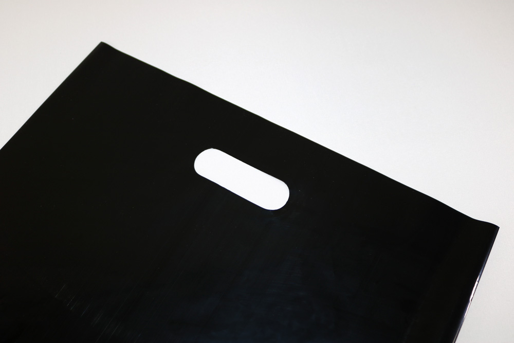 LDPE 0.08㎜厚のグラビア印刷片面１色の小判穴抜きポリ袋の入れ口画像