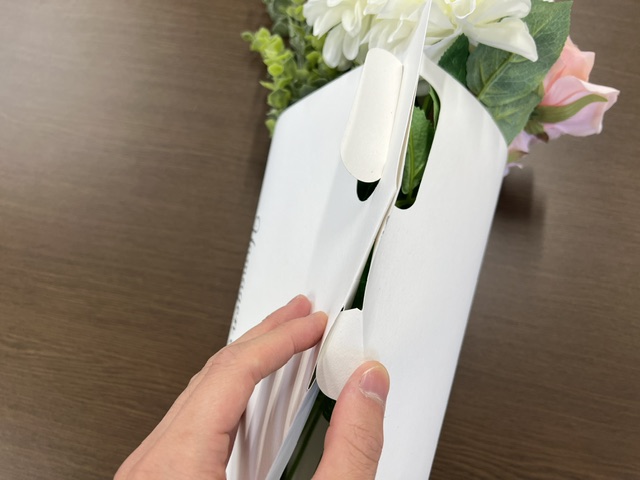 小判穴抜きフラワーバッグの花束用の紙袋をオリジナル製造